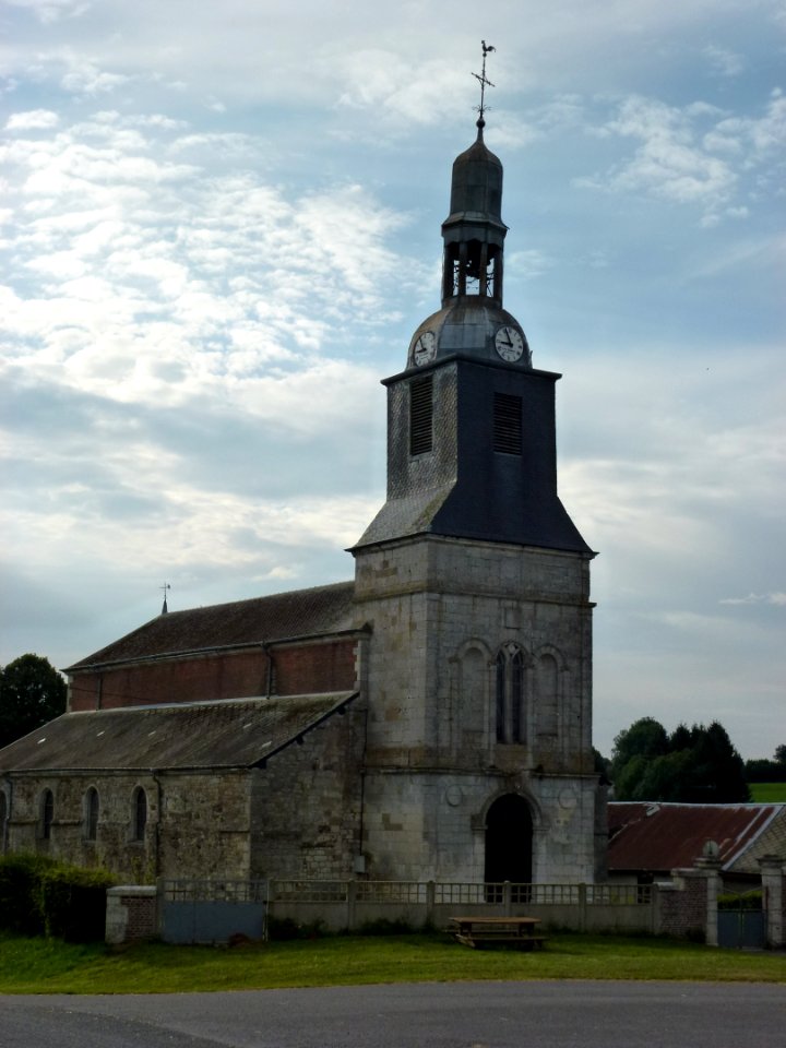 Marlemont (Ardennes) église