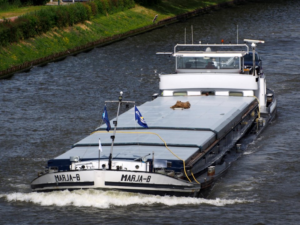 Marja-B - ENI 02311195 at the Amsterdam-Rhine Canal, pic2