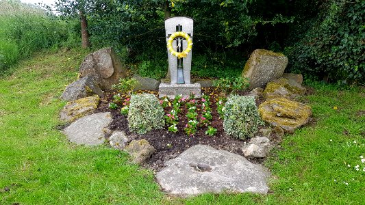 Mechelen-wegkruis Elzeterweg-Elzetterbeemdenpad (2)