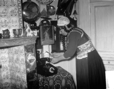 Marken automatische telefoon nichtje van Sijtje Boes, Bestanddeelnr 904-5137