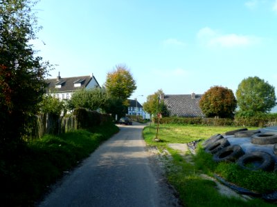 Mechelen-Schreursweg met aan uiteinde nr 5