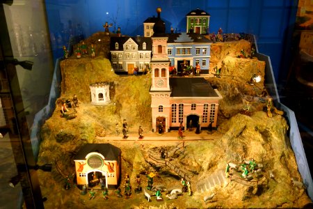 Mechanical creche mountain (Krippenberg), Ernst Muhlstadt, Zwickau, c. 1900 - Museum für Sächsische Volkskunst - DSC08288