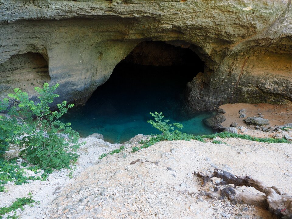 Water cave cave river