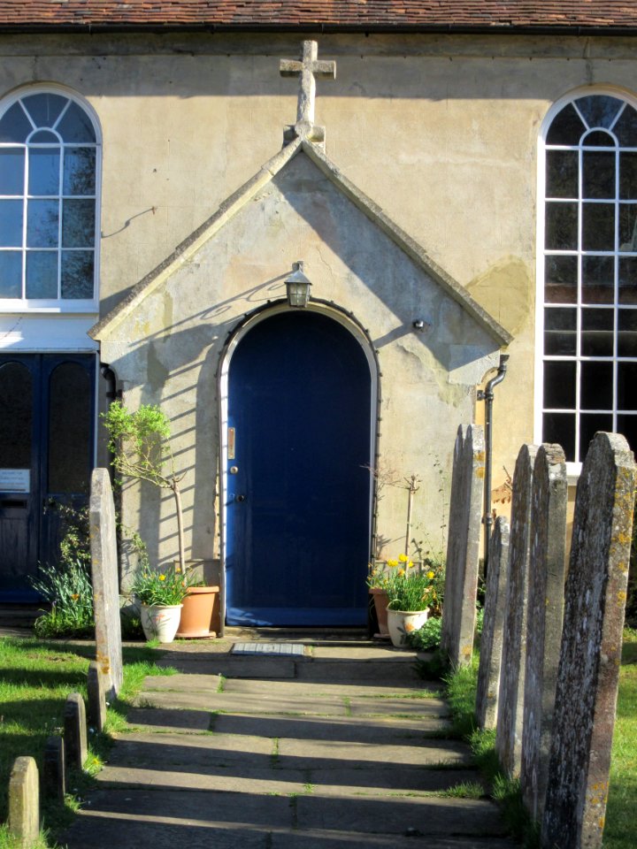Meadrow Unitarian Chapel, Meadrow, Godalming (April 2015) (Porch)