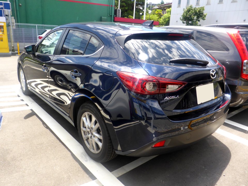 Mazda AXELA SPORT 20S (BM) rear