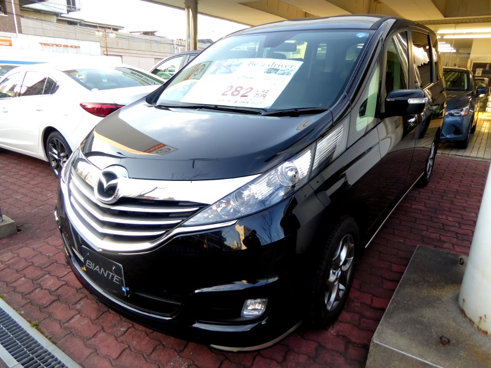 Mazda BIANTE GRANZ-SKYACTIV (CCFFW) front