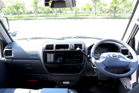 Mazda Bongo Van DX SLP2V interior
