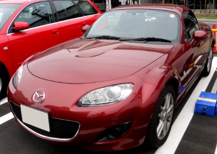 Mazda Roadster VS RHT (NC) front