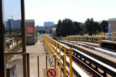 McCowan station looking towards McCowan Yard