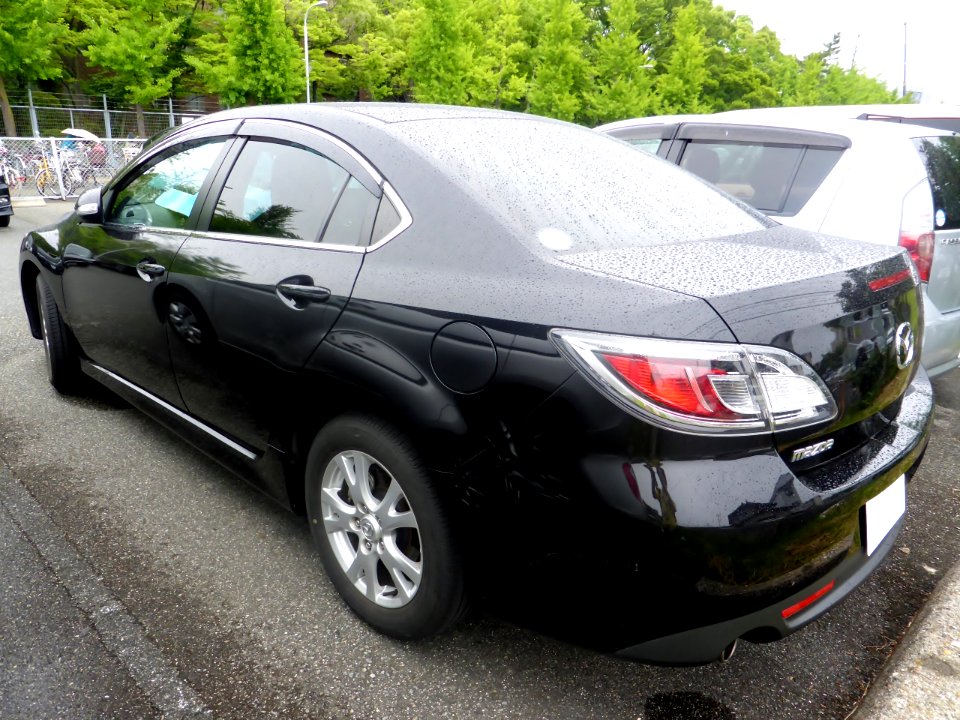 Mazda Atenza 20S (GH) rear