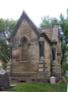 McCutcheon Mausoleum, Union Dale Cemetery, 2015-06-04, 05