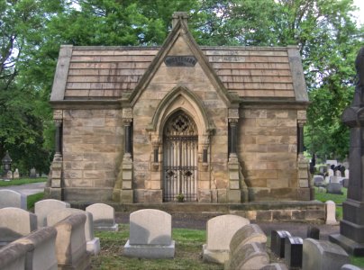 McCutcheon Mausoleum, Union Dale Cemetery, 2015-06-04, 01