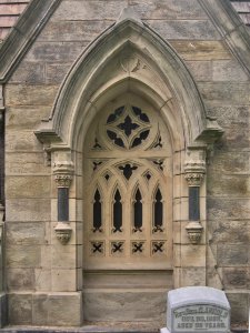McCutcheon Mausoleum, Union Dale Cemetery, 2015-06-04, 06