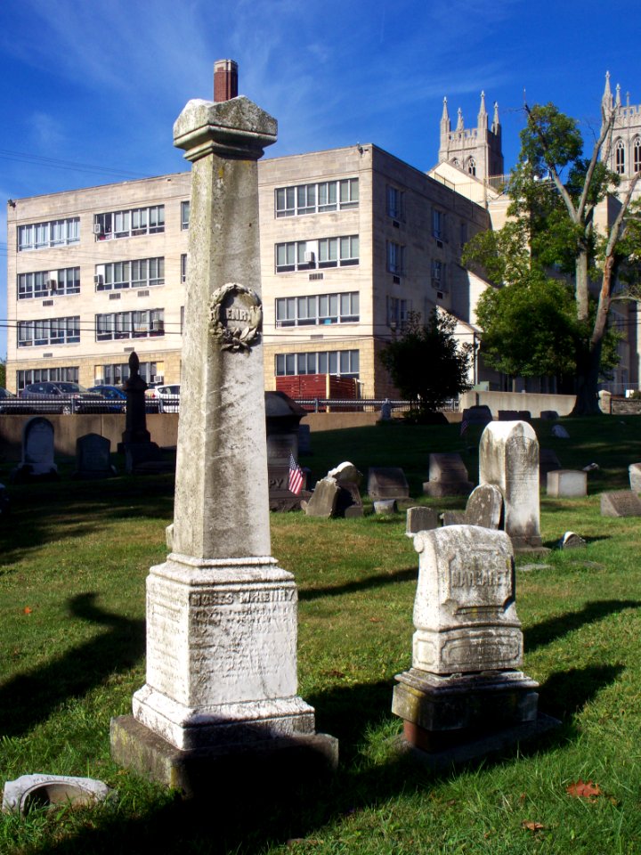 McHenry Plot, St. Clair Cemetery, 2015-10-06, 02