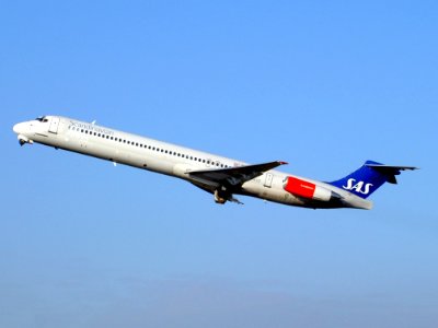 McDonnell Douglas MD-81 Scandinavian Airlines OY-KGZ