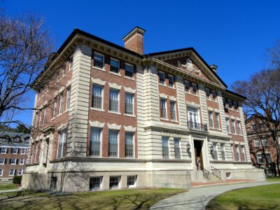 McNutt Hall, Dartmouth College - DSC09076