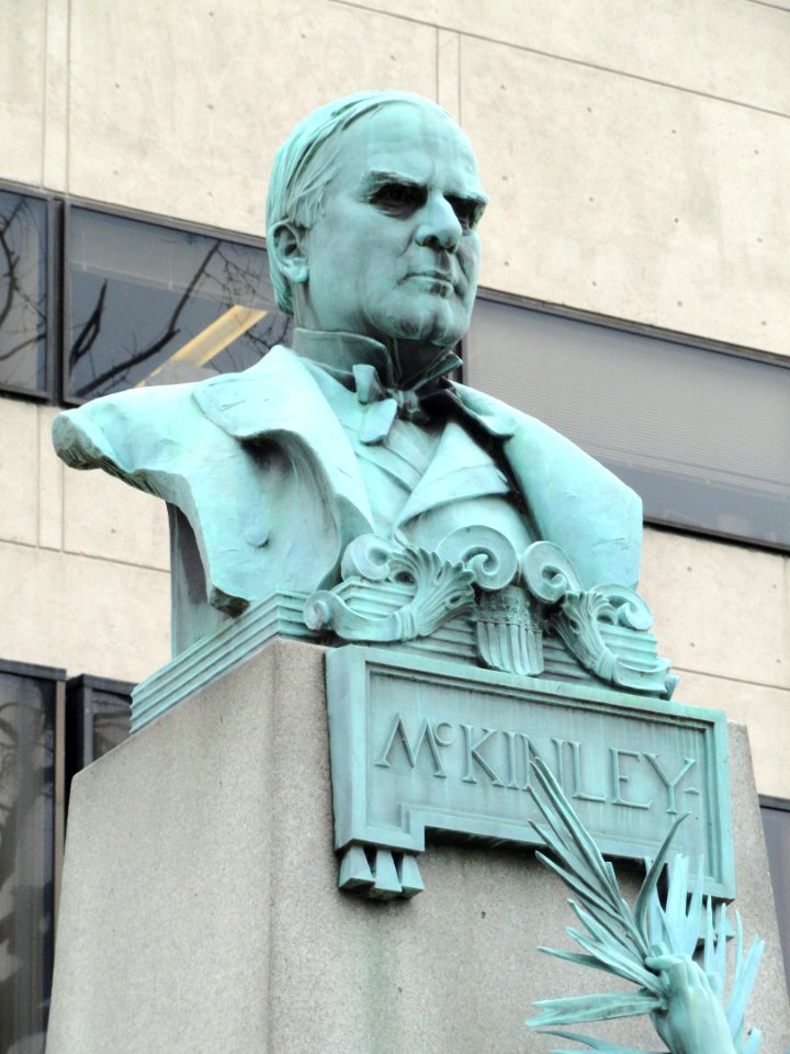 McKinley Monument by Philip Martiny - Springfield, MA - DSC03268
