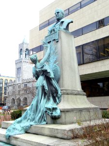 McKinley Monument by Philip Martiny - Springfield, MA - DSC03272
