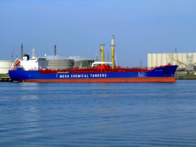 MCT Almak p2 at the Calland canal, Port of Rotterdam, Holland 20-May-2007