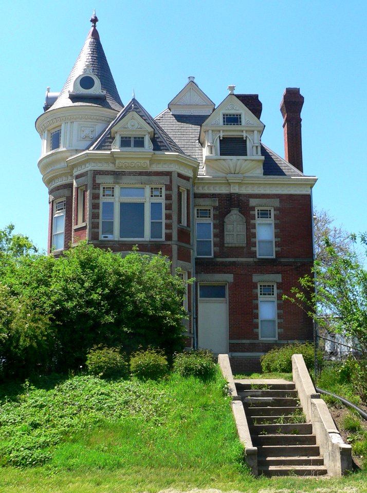 McInteer Villa (Atchison KS) from E 1