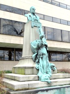 McKinley Monument by Philip Martiny - Springfield, MA - DSC03266