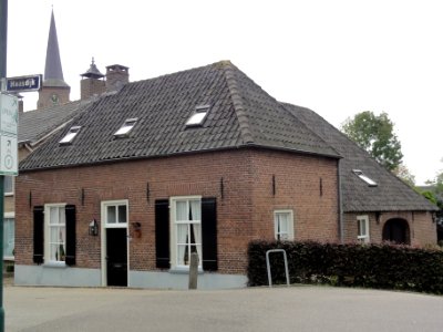 Megen rijksmonument 28526 Maasdijk 27