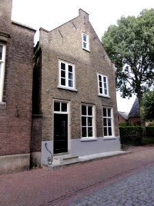 Megen rijksmonument 28517 Kloosterstraat 3
