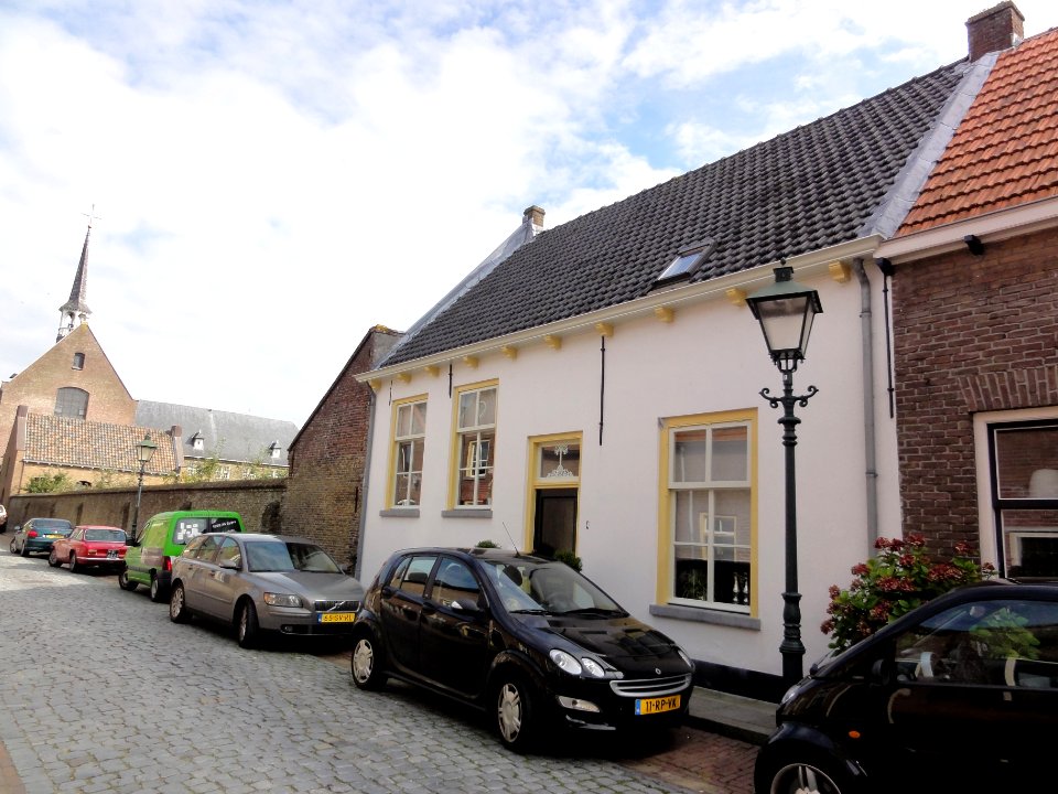 Megen rijksmonument 28519 Kloosterstraat 4