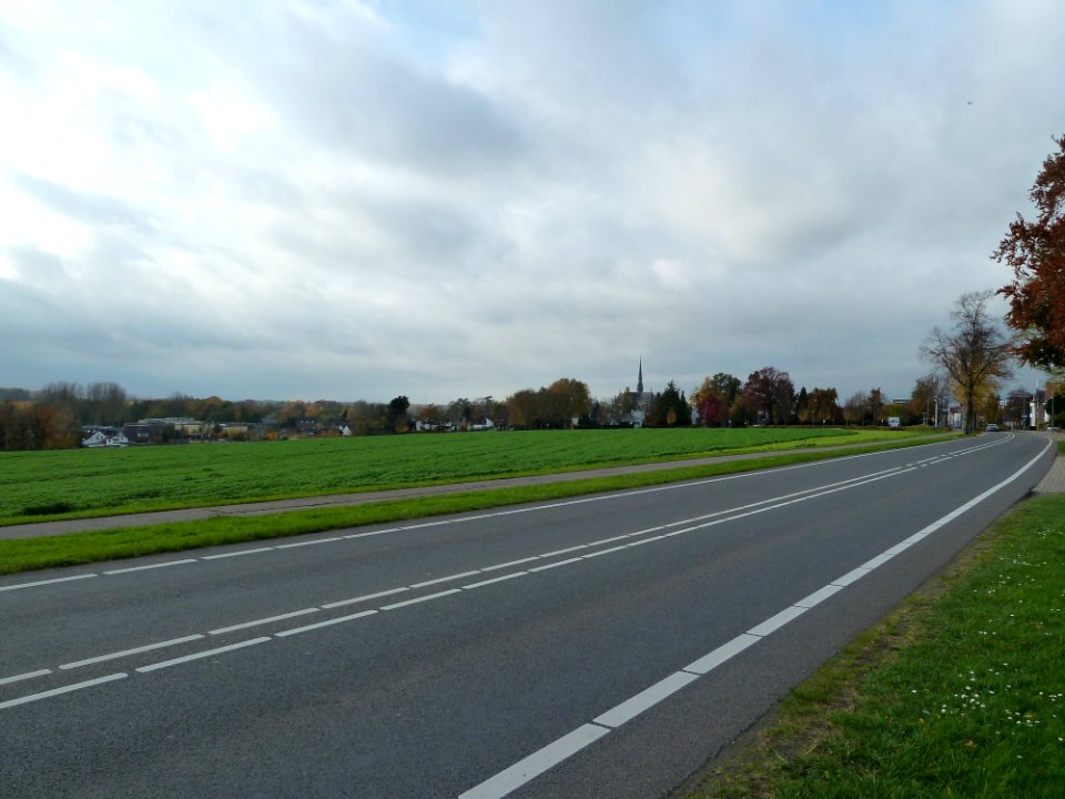 Meerssen-Ten zuidwesten Houthemerweg