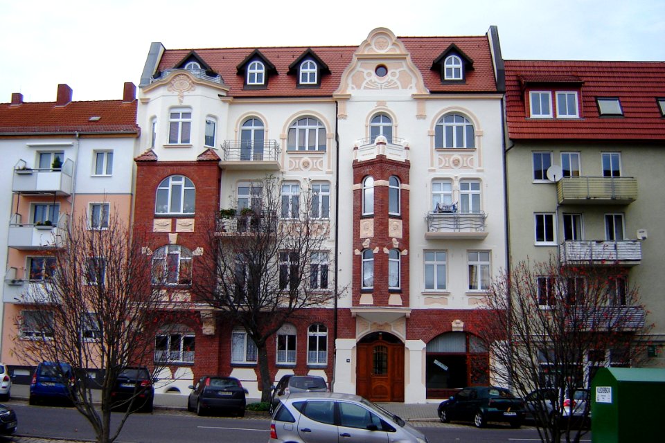 MD E.-Lehmann-Str. 19