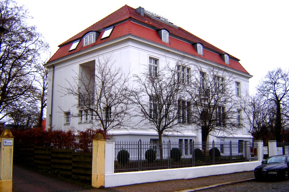 MD J.-Burger-Str.8
