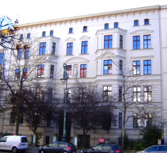 MD Hegelstr. 28