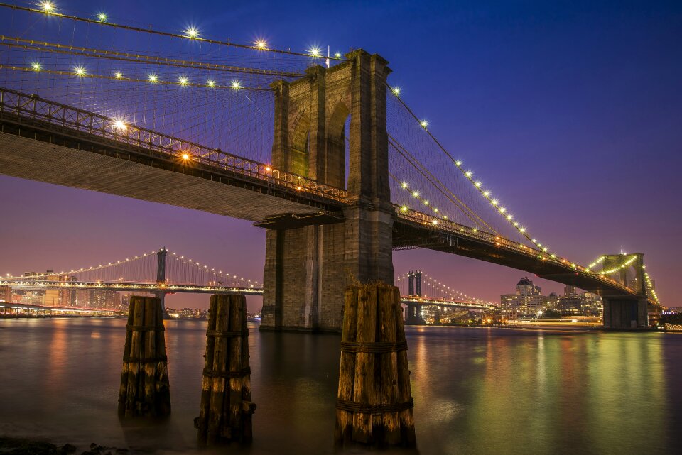 Lights river traffic