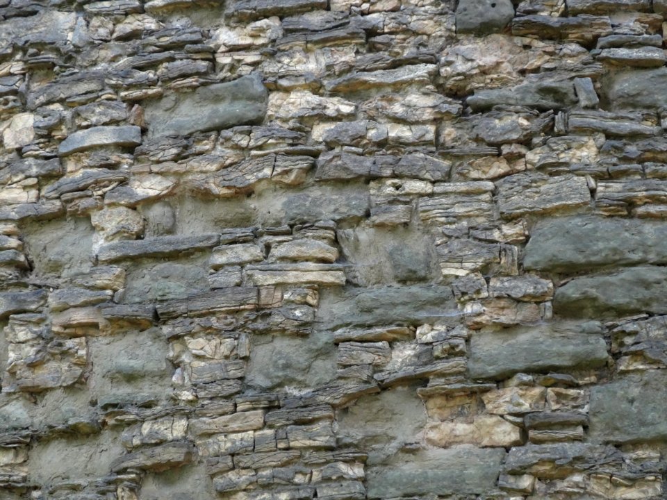 Mauerwerk der ehemaligen Windmühle in Buttstädt 2