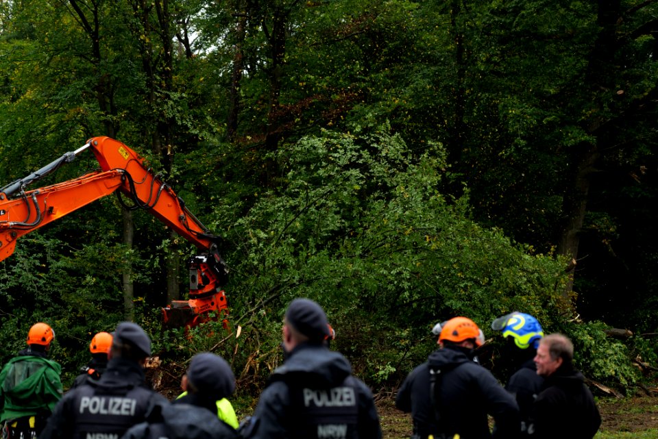 Maulbach forest blockades and protests 2020-10-06 32