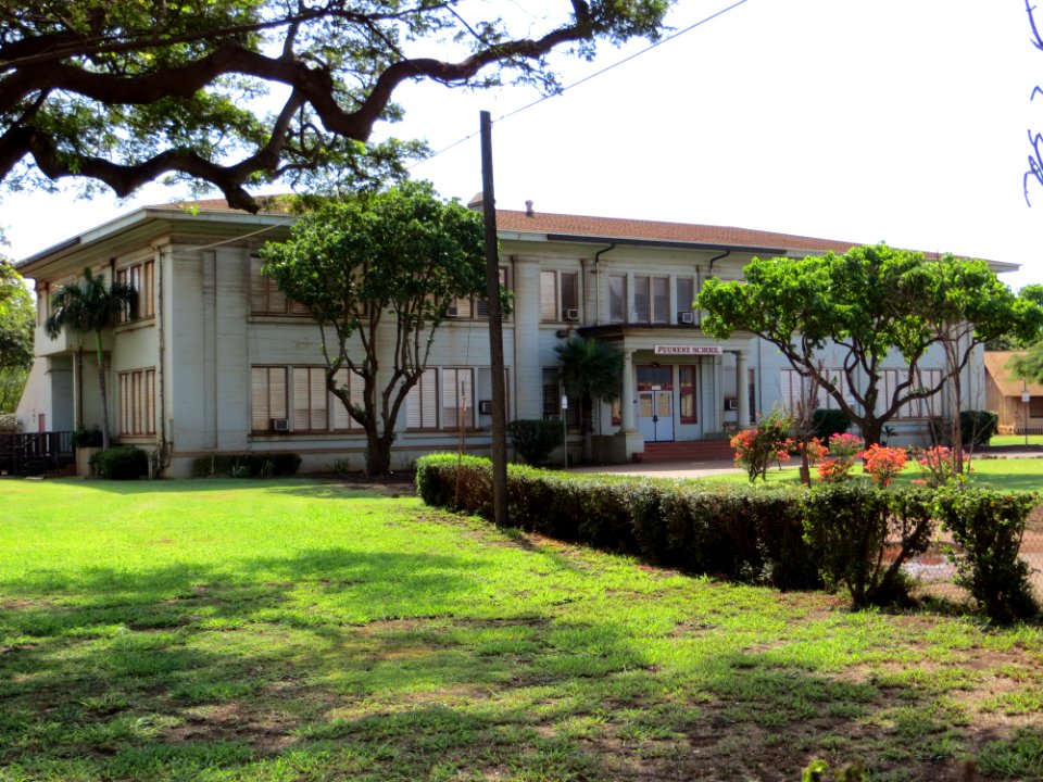 Maui-Puunene-School-oblique