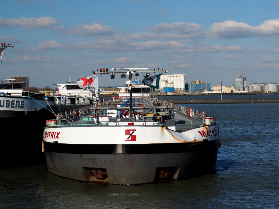 Matrix (ship, 2009) ENI 02332571 Port of Rotterdam pic2