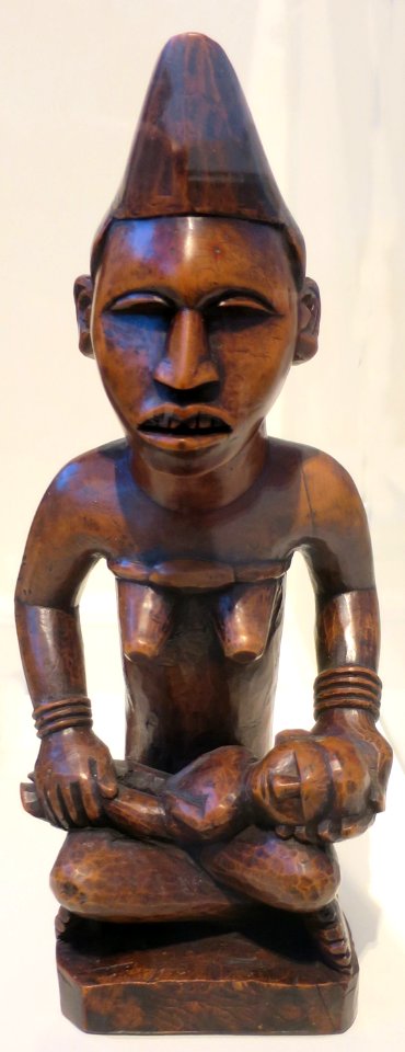 Maternity figure, Kongo people, Honolulu Museum of Art, 4153.1