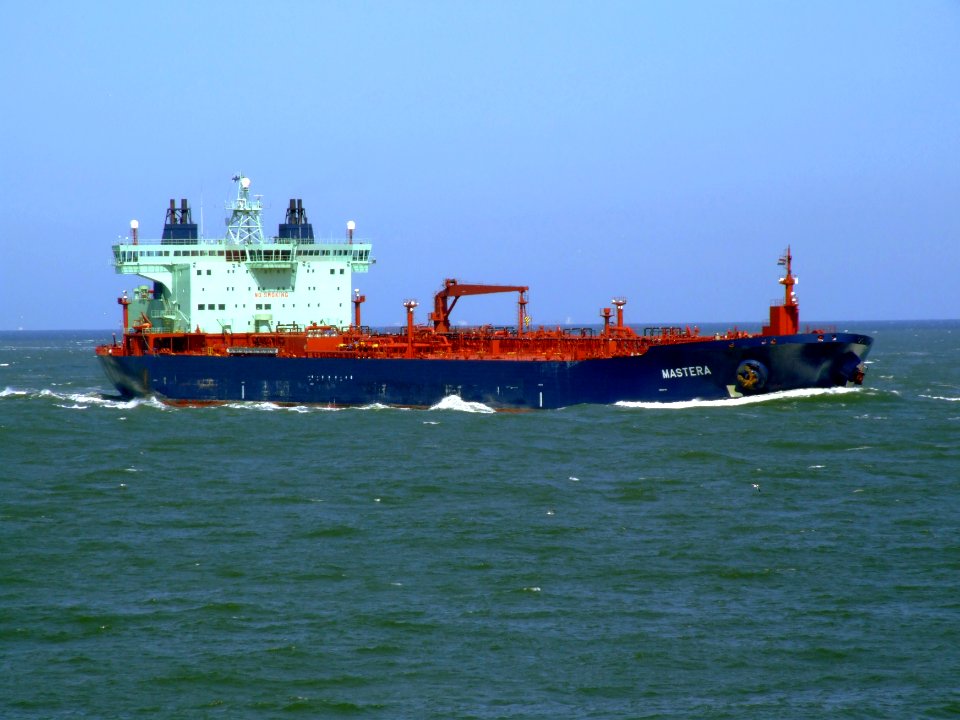 Mastera p04 approaching Port of Rotterdam, Holland 20-Jun-2007
