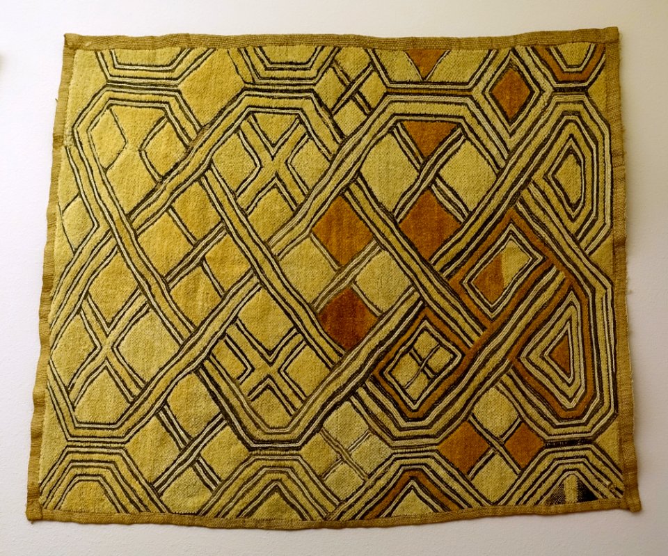 Mat, Shoowa-Kuba, raffia - Linden-Museum - Stuttgart, Germany - DSC03912