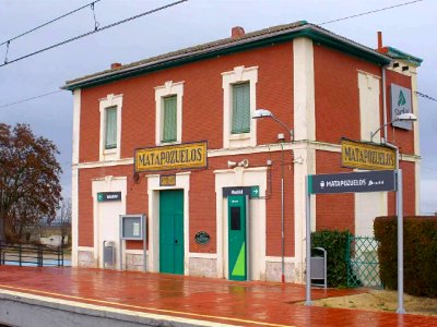 Matapozuelos - Estación de Adif 2 photo