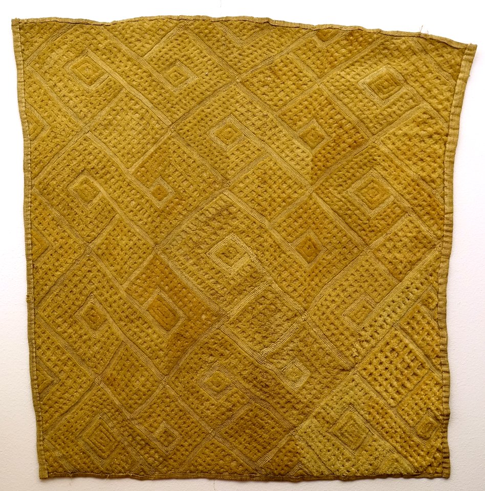 Mat, Bushoong-Kuba of Mushenge, 19th century AD, raffia - Linden-Museum - Stuttgart, Germany - DSC03909