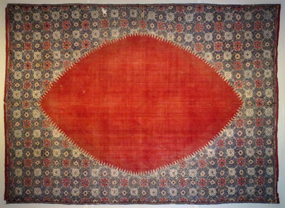Mata hari (ceremonila cloth) for the Indonesian market from India, Honolulu Museum of Art 10856.1