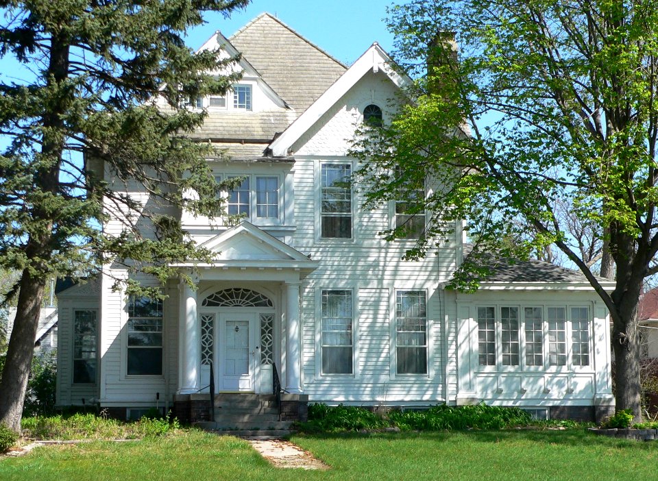 Mathewson-Gerecke house from S 2
