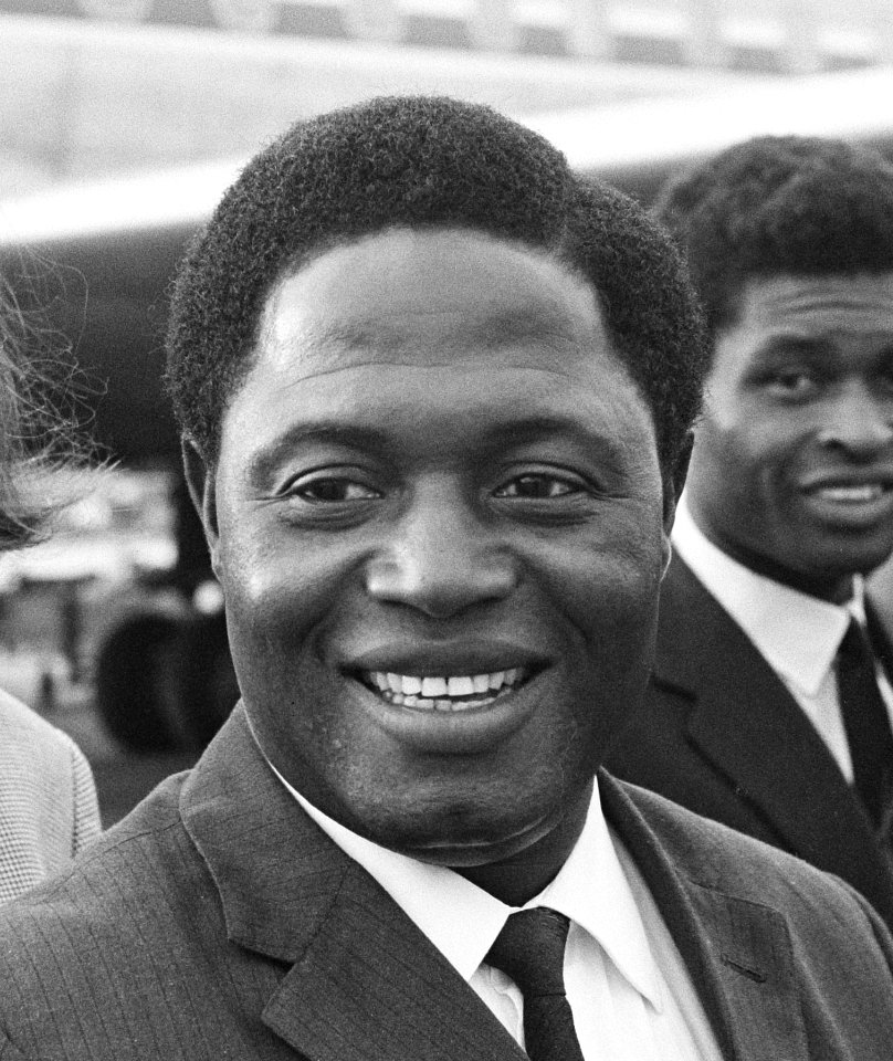 Matthew Mbu (1963)