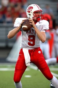 Football player passer sport photo