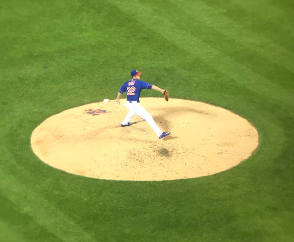 Matz-091815-pitch