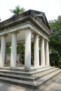 Mausoleum - Fu Si-nian Memorial Garden - National Taiwan University - DSC01181