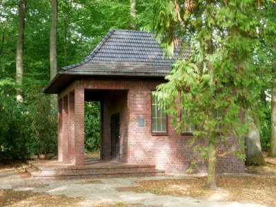 Mausoleum, Buchholz in der Nordheide, 2018-09 II
