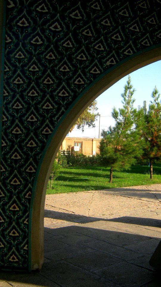 Mausoleum of Kamal al-Molk - Morning - south view - Nishapur 01